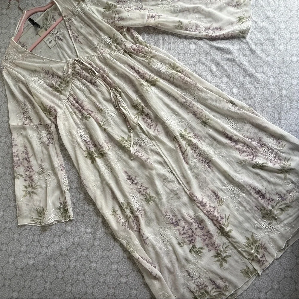 Francesca’s Embroidered Floral Kimono Size L/XL New with Tags - Picture 7 of 10